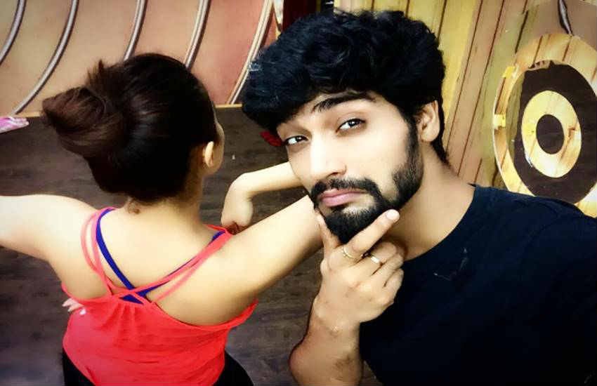 Abigail Jain, Abigail Jain boyfriend, Abigail Jain dating Jhalak Dikhhla Jaa choreographer, Abigail Jain pics, Abigail Jain Sanam Johar relationship, Hum Se Haii Life actress dating, Kakun, Sanam Johar, Sanam Johar Abigail Jain pics, Sanam Johar choreographer pics, Surveen Chawla, Surveen Chawla choreographer Dating