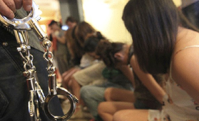 दिल्ली: देह व्यापार में शामिल अंतरराष्ट्रीय गिरोह बेनकाब, 40 कमरों में 250 लड़कियां बना रखी थी बंधक