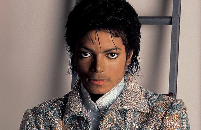 Michael Jackson, Michael Jackson Latest News, Michael Jackson birthday, michael jackson skin, michael jackson skin color, michael jackson singer, michael jackson singer, michael jackson pop singer, michael jackson songs, michael jackson birth date, michael jackson bleached , michael jackson bleached report, LatesT News