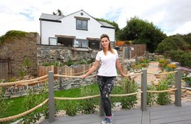 Charlotte Thomson, Model Charlotte Thomson, Charlotte Thomson House, Charlotte Thomson from Cornwall, £600,000 home, public toilet, public toilets into Home, model charlotte thomson, Former model charlotte thomson,
