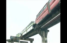 Monorail, Monorail news, Monorail technical fault, Wadala station, India's First Monorail, Monorail stuck, monorail in india,