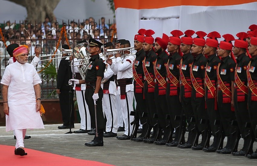 Independence Day Speech 2016, Narendra Modi, Narendra Modi Speech, Modi Red Fort Speech, Modi Speech Suggestions, Cow Vigilance, Gau rakshak, Intolerance, Religious Harmony, Narendra Modi Speech, PM Modi Speech, Food Security, Unemployment, Poverty, India News, Jansatta