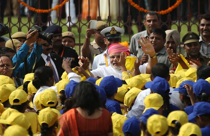 Independence Day Speech 2016, Narendra Modi, Narendra Modi Speech, स्वतंत्रता दिवस, पीएम मोदी, Modi Red Fort Speech, Modi Speech Suggestions, Cow Vigilance, Gau rakshak, Intolerance, Religious Harmony, Narendra Modi Speech, PM Modi Speech, Food Security, Unemployment, Poverty, India News, Jansatta