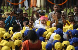 Independence Day Speech 2016, Narendra Modi, Narendra Modi Speech, स्‍वतंत्रता दिवस, पीएम मोदी, Modi Red Fort Speech, Modi Speech Suggestions, Cow Vigilance, Gau rakshak, Intolerance, Religious Harmony, Narendra Modi Speech, PM Modi Speech, Food Security, Unemployment, Poverty, India News, Jansatta