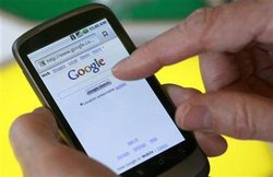 मुहर्रम पर पाकिस्तान के 52 शहरों में दो दिन तक मोबाइल सेवा पर रोक