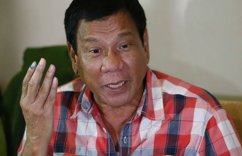 Drug Smuggling, Philippines, Philippines president, judges, mayors, police army, international news, jansatta