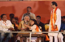 Poonam Mahajan, Narendra Modi, Pramod Mahajan, Modi Cabinet, Cabinet Reshuffle, LK Advani, Amit Shah, India News, Hindi News, Jansatta