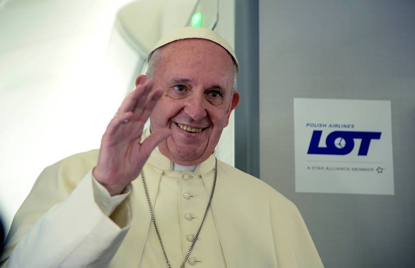 Pope Francis Islam, Pope Francis, Islam Violence equality, Poep Islam Violence, Pope Francis News, Pope Francis latest news
