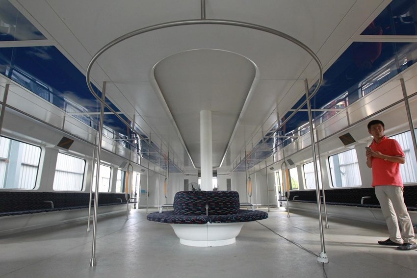 china bus, china elevated bus, elevated bus in china, elevated bus in china video, transit Elevated Bus, transit elevated bus china, transit elevated bus (teb), china bus service, china new bus design, china new bus system, china new bus concept, china new bus launch