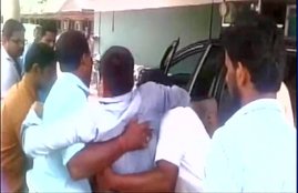 RSS worker, Attack, Keral, Mob, CPM, Critical Condition,