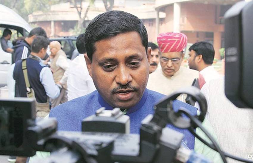 Ram Shankar Katheria, ram shankar katheria dog, BJP mp ram shankar katheria, ram shankar katheria agra, ram shankar katheria mp, UP Police Dog, Jansatta