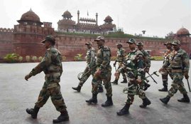 Virender Sehwag, Ritu Beri, flag march, red fort to the shiwaji stadium, delhi news