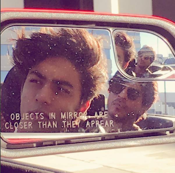 पापा शाहरुख के साथ आर्यन