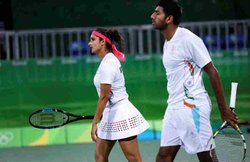 Rio Olympics 2016: सानिया-बोपन्ना सेमीफाइनल में हारे, अब कांस्य के लिए खेलेंगे