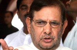 शरद यादव ने कांवड़ियों के लिए दिया विवादित बयान, बोले- बेरोजगार हैं इसलिए जाते हैं