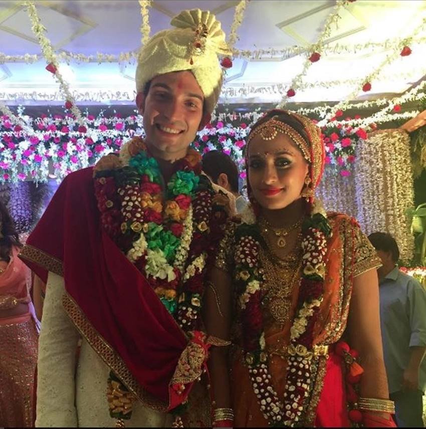 shweta pandit, singer shweta pandit, shweta pandit wedding, shweta pandit wedding images, shweta pandit images, shweta pandit ivano fucci wedding, shruti haasan, jackie shroff, chitrashi rawat, deepti bhatnagar, shweta pandit news, entertainment photos, entertainment news
