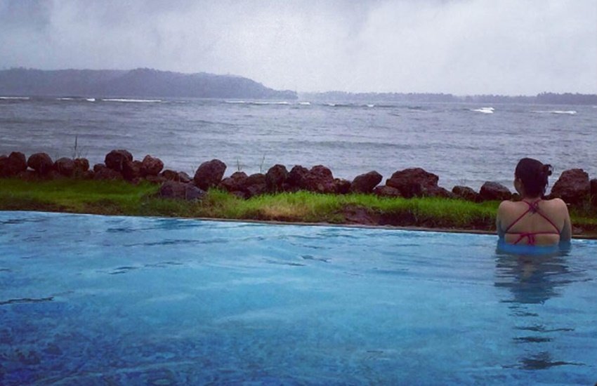 Sumona Chakravarti, kapil sharma, Comedy Nights With Kapil, Kapil Sharma wife, Sumona Chakravarti, Sumona Chakravarti bikini, Kapil Manju, Kapil onscreen wife Sumona, Kapil Sharma