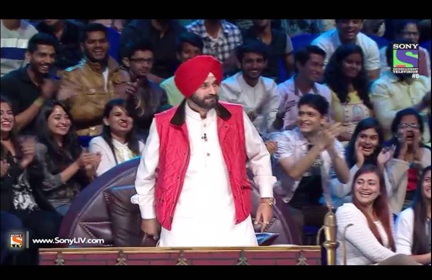 शो के दौरान मेहमानों ने कई हास्यास्पद लम्हें शेयर किए। (Photo: Youtube/SET india)