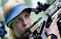 अमेरिका की वर्जिनिया थ्रेशर ने जीता रियो ओलंपिक का पहला गोल्ड, चीन के खाते में सिल्वर और ब्रॉन्ज