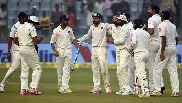 IND vs WI 2nd Test-Day4: वेस्टइंडीज की दूसरी पारी में बाधा बनी बारिश, 4 विकेट पर 48 रन IND vs WI 2nd Test-Day4: वेस्टइंडीज की दूसरी पारी में बाधा बनी बारिश, 4 विकेट पर 48 रन