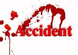 Road Accident: कार-दुपहिया वाहन की भिडंत में तीन व्यक्तियों की मौत