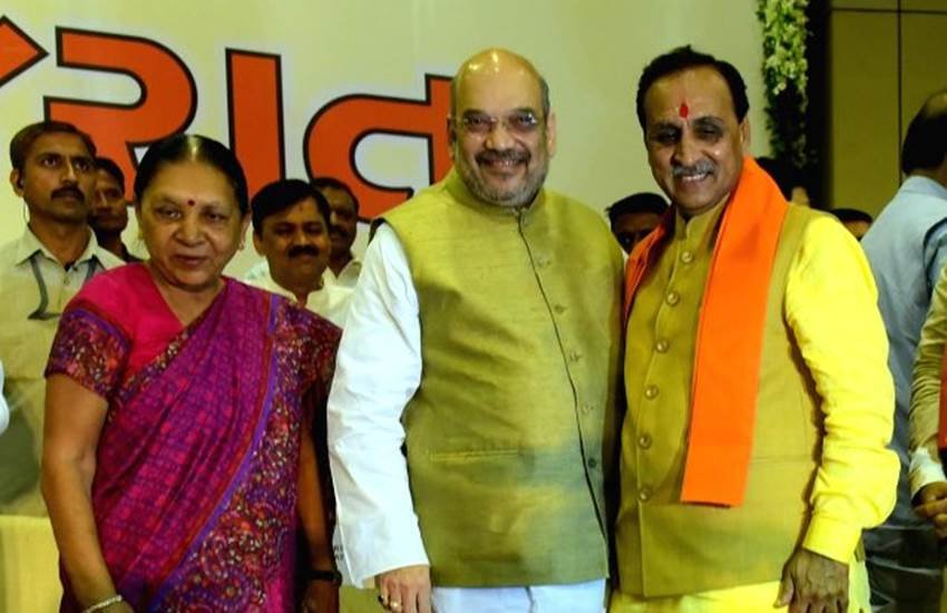 anandiben patel, gujarat news, BJP, najma heptulla, amit shah, narendra modi, gujarat CM, vijay rupaniगुजरात में पिछले दिनों नेतृत्‍व में बदलाव हुआ और आनंदी बेन पटेल के इस्‍तीफा देने के बाद विजय रुपाणी को नया मुख्‍यमंत्री चुना गया।