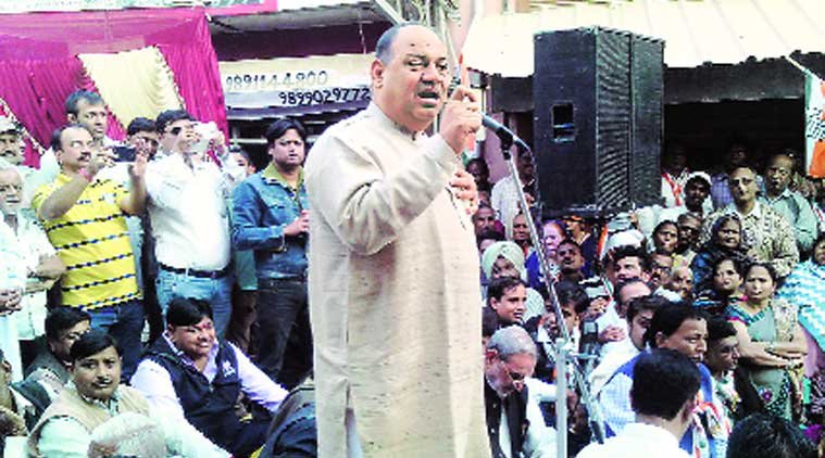 kejriwal, arvind kejriwal, congress, aap, aam aadmi party, mukesh sharma, aap congress, congress aap, congress delhi, congress protest, congress hunger strike, delhi hunger strike, delhi"
