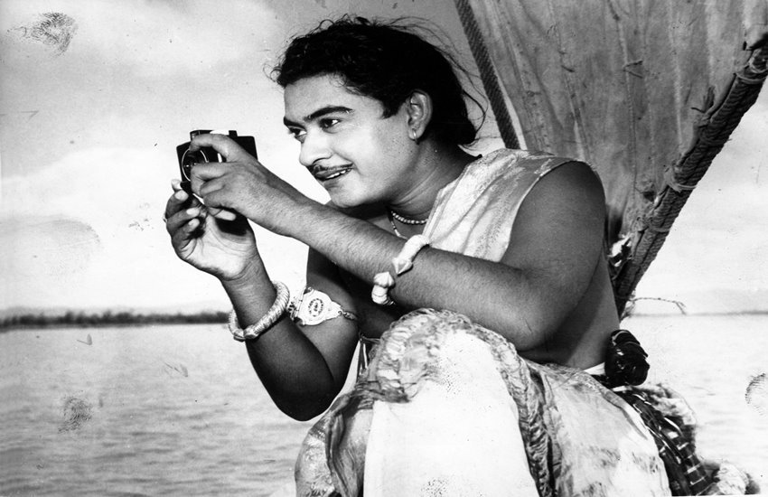 Rare Pic of Kishore Kumar (Express Archive)