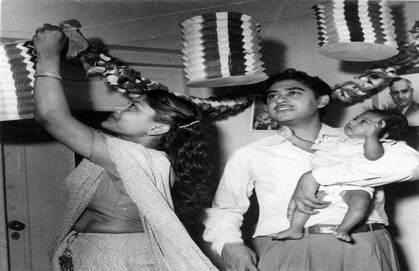 Rare Pic of Kishore Kumar (Express Archive)