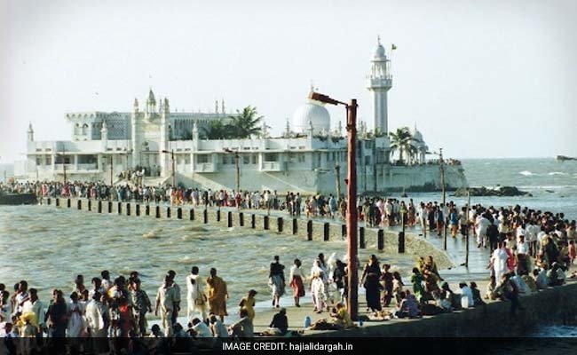 Haji Ali Dargah,Haji Ali women entry,Haji Ali Bombay High Court,Sabarimala,Mumbai,Shani Shingnapur