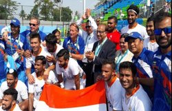 Rio Olympics 2016: खेल मंत्री विजय गोयल के असभ्य व्यवहार से आयोजक नाराज, दी मान्यता कार्ड रद्द करने की धमकी