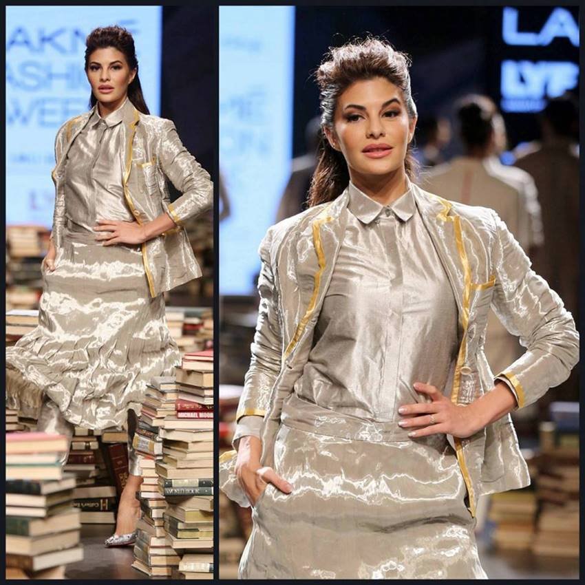 Jacqueline Fernandez LFW 2016, Rajesh Pratap Singh, Jacqueline Fernandez Lakme Fashion Week, Lakme Fashion Week 2016, Lakme Fashion Week Winter Festive 2016, LFW 2016, Rajesh Pratap Singh, Outfits, Jacqueline hot photos, Hot Photos, Pics