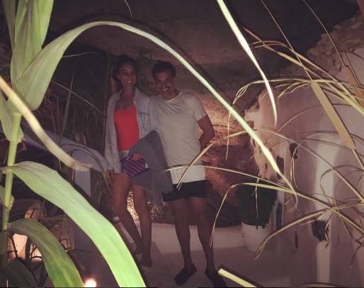 लीजा ने जो तस्वीरें शेयर कीं उनमें उन्होंने जो ड्रेस पहनी है उसे मोनोकिनी कहते हैं।