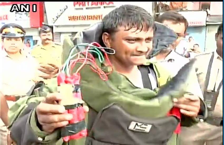 Mumbai bomb scares, Dharavi Mumbai, Bomb Squad, Dharavi Bomb Tthreat, Dharavi News, Mumbai Bomb News