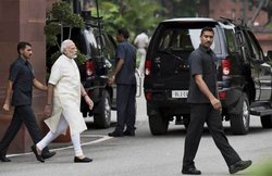 IAS ने बयां किया रात के 10 बजे सीधे नरेंद्र मोदी का फोन आने के बाद का अनुभव, वायरल हुआ पोस्ट