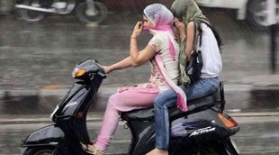 Srinagar, Kashmir, Srinagar scooty, women two wheelers, srinagar scooty threat, srinagar women threat, srinagar scooty poster, scooty poster, scooty, news, Srinagar news, latest news, national news, Kashmir news, India news, Jammu, Jammu news, Kashmir, Sangbaaz poster, Sangbaaz