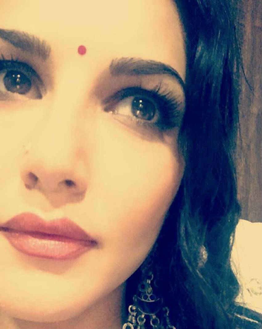 Ajay Devgn, Baadshaho, Emraan Hashmi, Sunny Leone, Sunny Leone item song, Sunny Leone hot photots, Sunny Leone song in Baadshaho