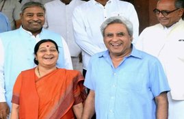 Sushma Swaraj, Swaraj Kaushal, Parliament, Sushma Swaraj husband, Youngest Governor of India, Digvijaya Singh, Sushma Swaraj twitter, Vinay Katiyar, India News, Jansatta