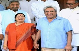 Sushma Swaraj, Swaraj Kaushal, Parliament, Sushma Swaraj husband, Youngest Governor of India, Digvijaya Singh, Sushma Swaraj twitter, Vinay Katiyar, India News, Jansatta
