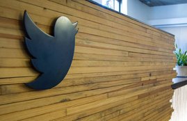 1800 complaints, resolved, twitter service, telecom ministry, TRAI