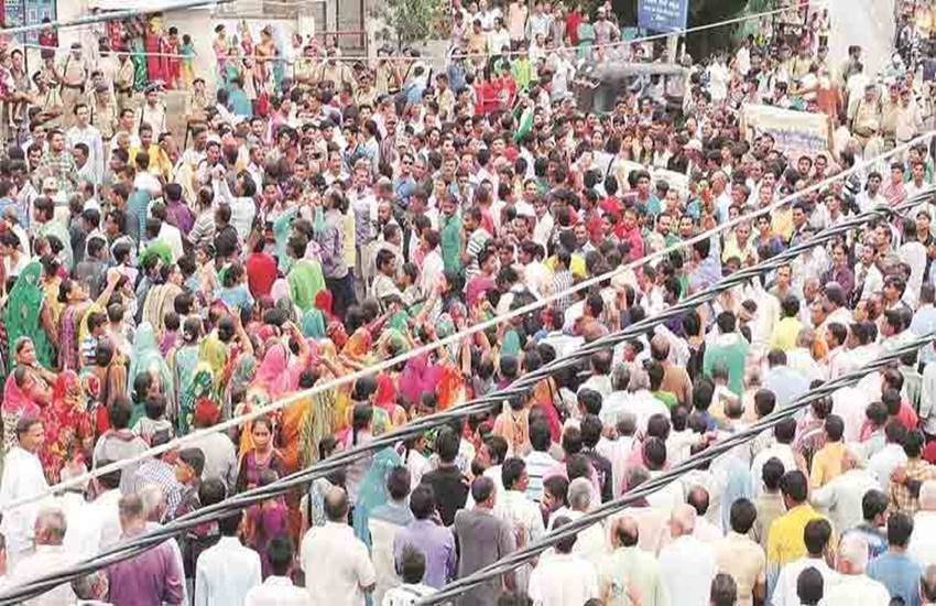 una, dalit yatra, dalit asmita yatra, ips officer rahul sharma, ngo jan sangharsh manch, una flogging, dalit youths, skinning dead cow