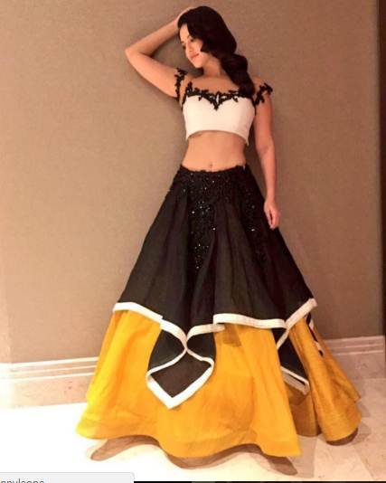 Sunny Leone, New York Fashion Week, Bollywood, Archana Kochhar, Mastizaade star, Reshma Qureshi