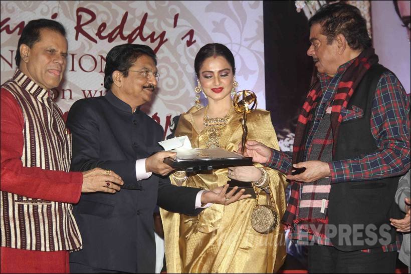 3rekha-shatrughantrophy-cvidyasagarrao