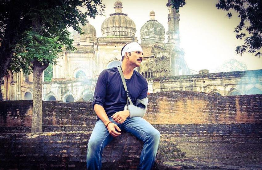 Akshay Kumar, Akshay Kumar tweet, viral tweet, Akshay Kumar injured, Jolly LLB 2, shooting, Jolly LLB 2 in lucknow, Akshay Kumar upcoming movies