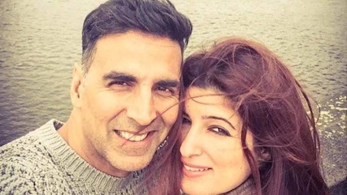 अक्षय कुमार अपनी संडे की छुट्टी कभी मिस नहीं करते। एक और रूल जो वो हमेशा फॉलो करते हैं वो है कि अक्षय रात 10 बजे के बाद काम नहीं करते।