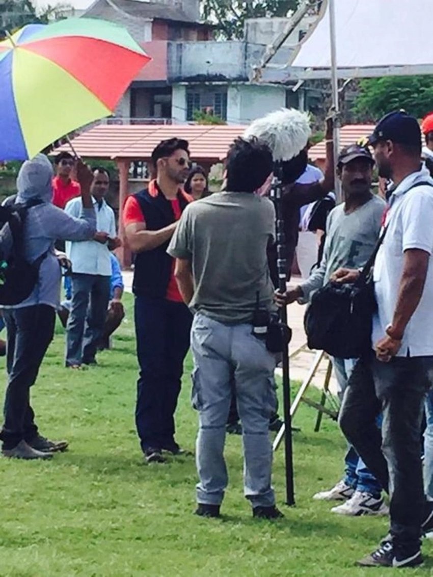 Alia Bhatt, Varun Dhawan, Alia Bhatt Varun Dhawan, Alia, Varun, Badrinath Ki Dulhania, Badrinath Ki Dulhania shoot pics, Alia Bhatt in Badrinath ki Dulhania, varun Dhawan Badrinath Ki Dulhania