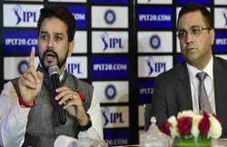 आईपीएल प्रसारण अधिकारों के लिए बीसीसीआई ने मांगे टेंडर, बोली जमा करने की आख़िरी तारीख़ 25 अक्तूबर