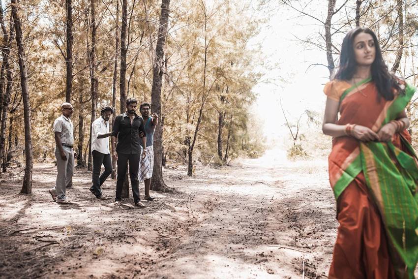 Rape, Attempted Rape, Rape Victim, Rape In India, Crime Against Women, Crime in India, Sexual Crime in India, Rape Photo Story, Inspiring Photos, Beautiful Photo Story, India News, Crime News, Jansatta