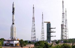तकनीकी गड़बड़ी के कारण 40 मिनट की देरी से लॉन्च हुआ GSLV-F05 रॉकेट
