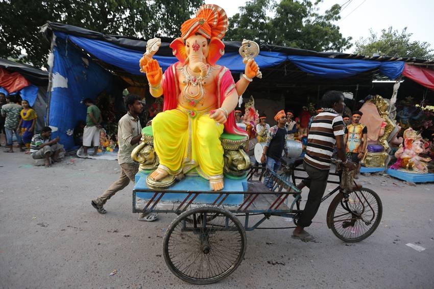 Happy Ganesh Chaturthi, Ganesh Chaturthi, Ganesh Chaturthi 2016, Ganesh Chaturthi whatsapp, Ganesh Chaturthi Facebook, Ganesh Chaturthi messages, Ganesh Chaturthi sms, Happy Ganesh Chaturthi sms, Happy Ganesh Chaturthi quotes, Happy Ganesh Chaturthi images, Happy Ganesh Chaturthi facebbok status, Happy Ganesh Chaturthi whatsapp status, Happy Ganesh Chaturthi wishes, Ganesh Chaturthi images